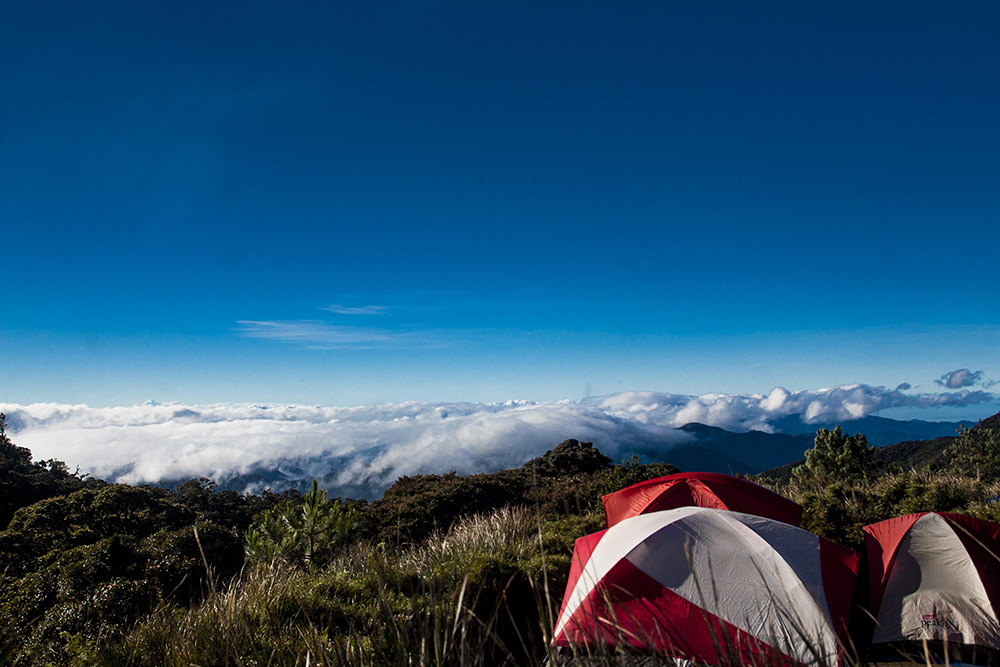 Палатки на горе Пулаг