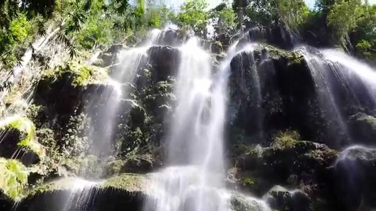 Водопады острова Себу 